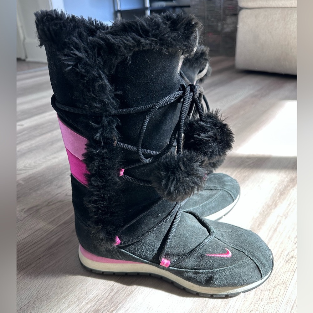 Nike winter boots